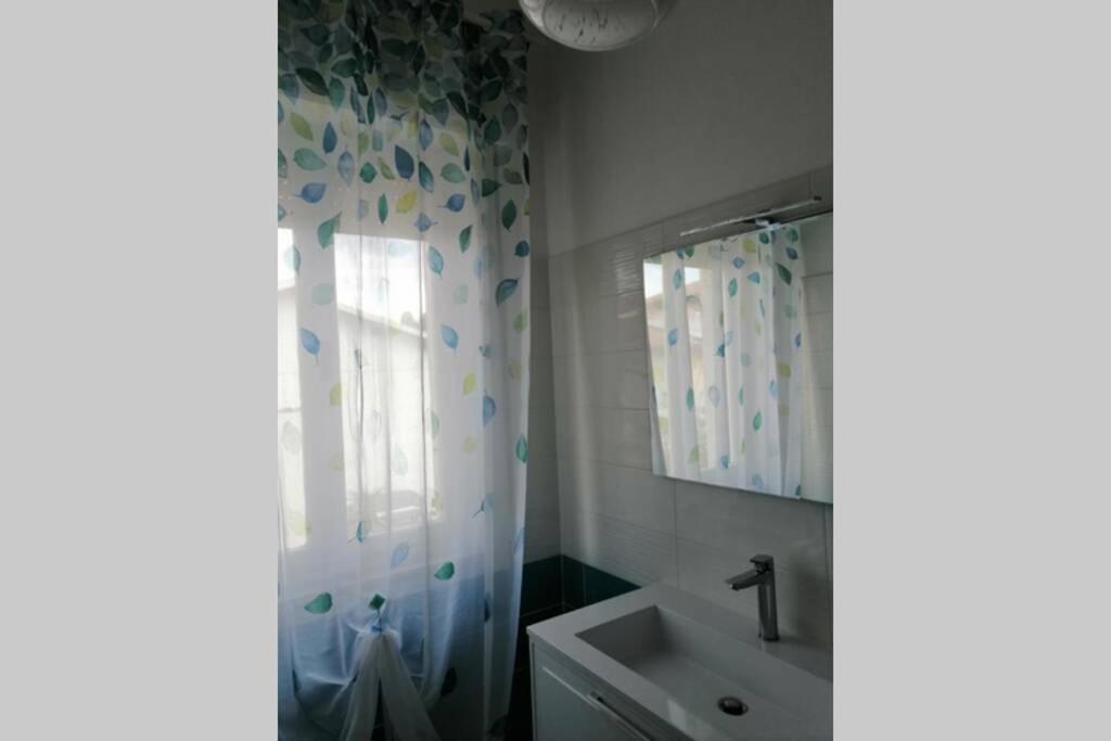 La Villetta Di Zio Claudio A Vada - 6 Posti Letto エクステリア 写真
